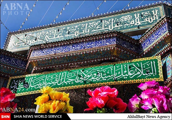 تصاویری از گل آرایی حرم امام حسین علیه السلام در سالروز ولادت حضرت زینب سلام الله علیها