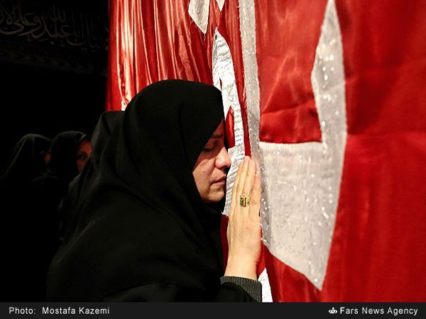 رونمایی از پرچم مطهر گنبد حضرت ابوالفضل (علیه السلام)