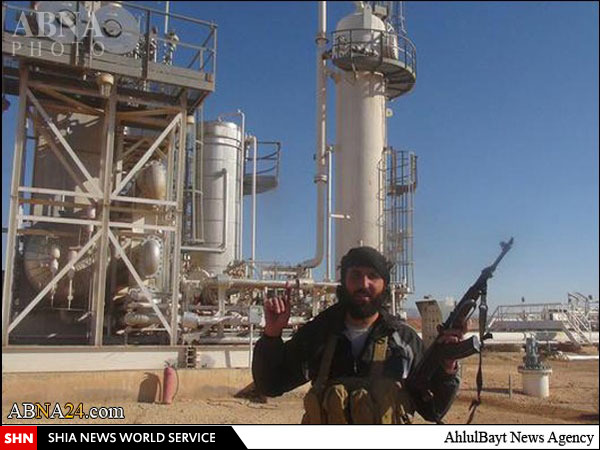 تصاویر/ جنایات هولناک داعش در دو میدان گازی و شهر تدمر (۱۸+)