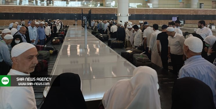 نخستین گروه حجاج ایرانی وارد فرودگاه امام شدند + تصاویر