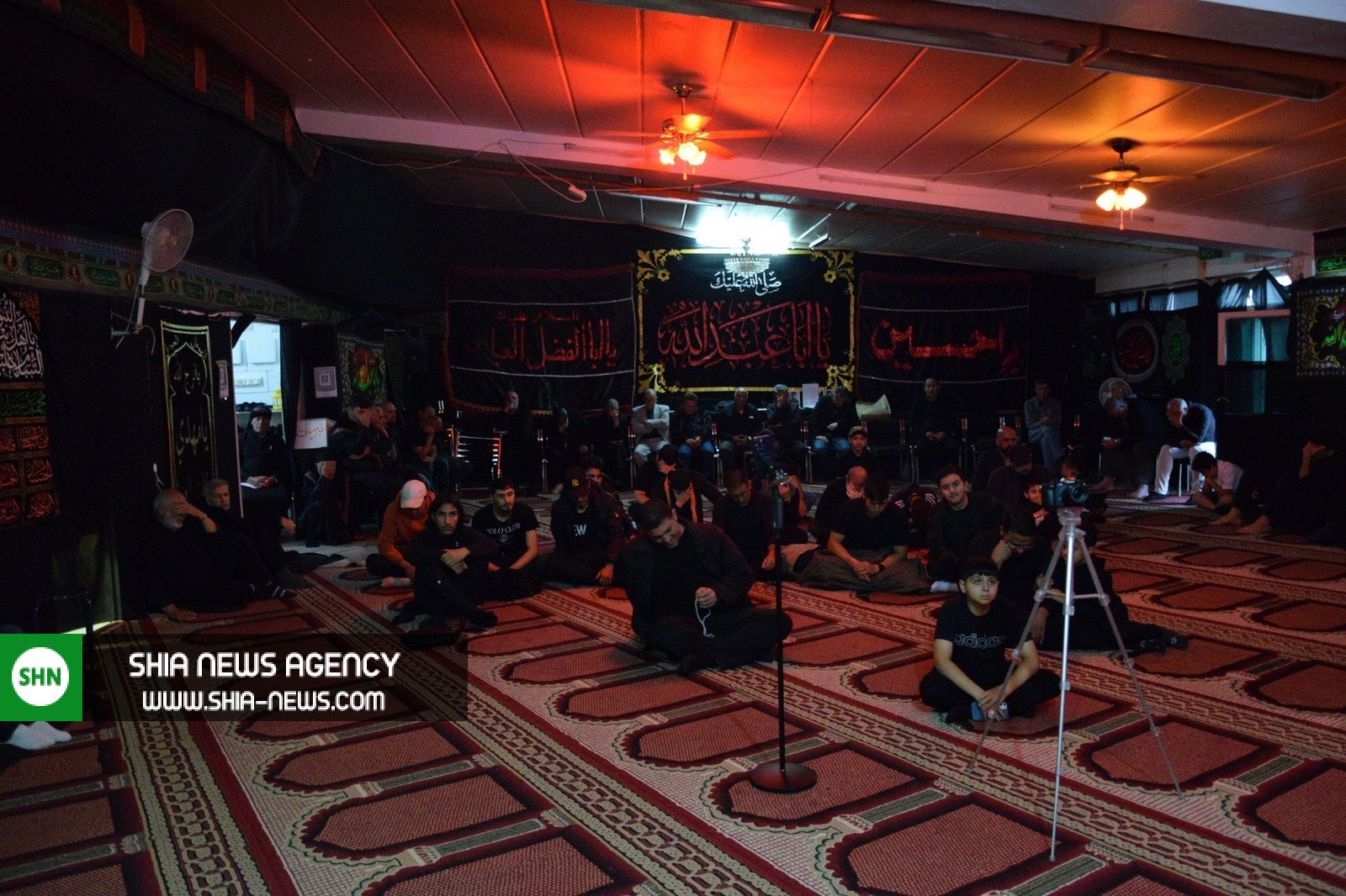 تصاویر/ مراسم عزای حسینی در حسینیه امیرالمومنین(ع) در سوئد