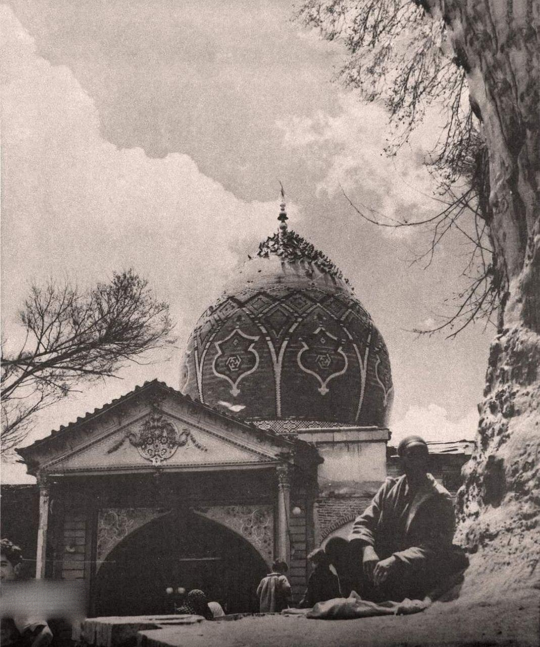 تصاویری از امامزاده صالح (ع) ۸۰ سال پیش
