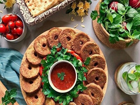 طرز تهیه یکی از خوشمزه‌ترین غذاهای استان گیلان